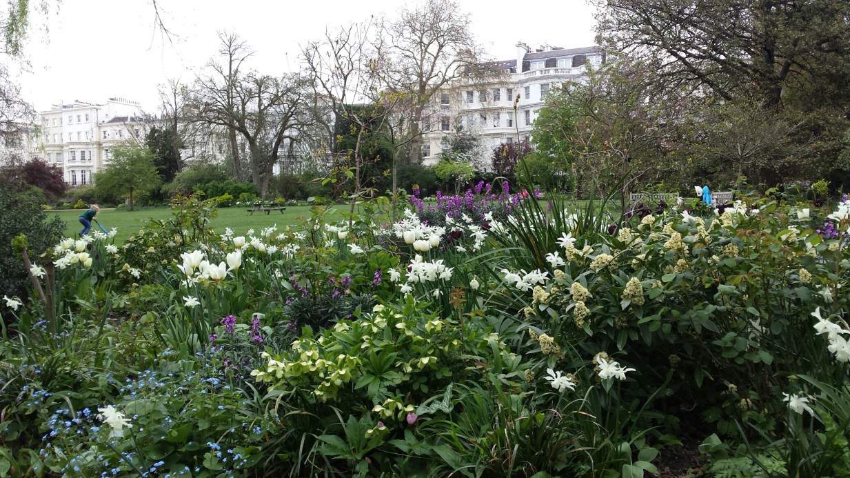Ladbroke Sq Gardens
