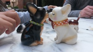 Chilternfirehousedogskissingnottinghillyummymummy