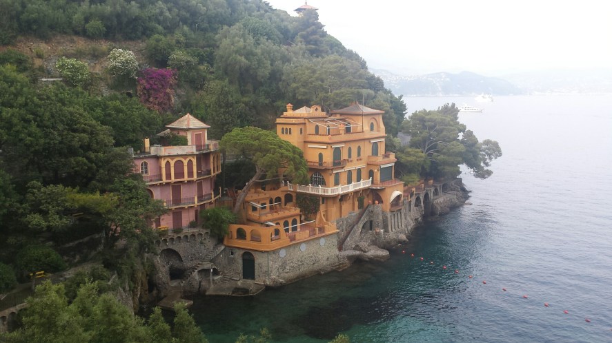 PortofinohousesonwaterNHYM