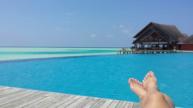 AnantaraMaldivesNHYM7Poolfeet