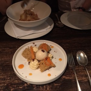 Crumble&CarrotCakeNHYM