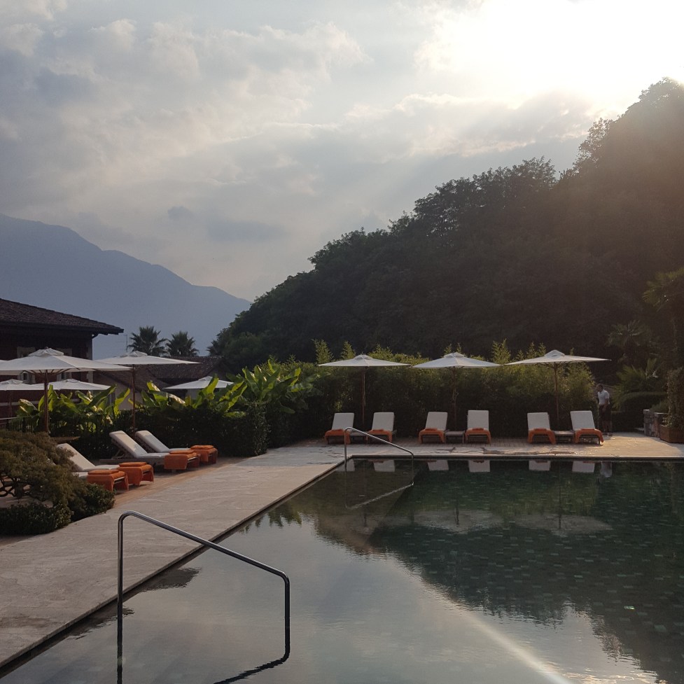 backpooltremezzonhym