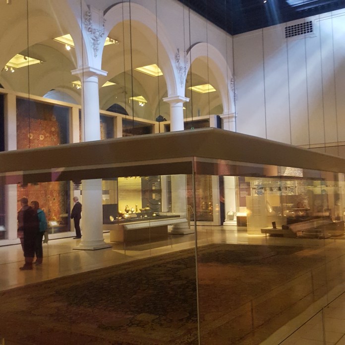 PersianRugV&amp;ANHYM