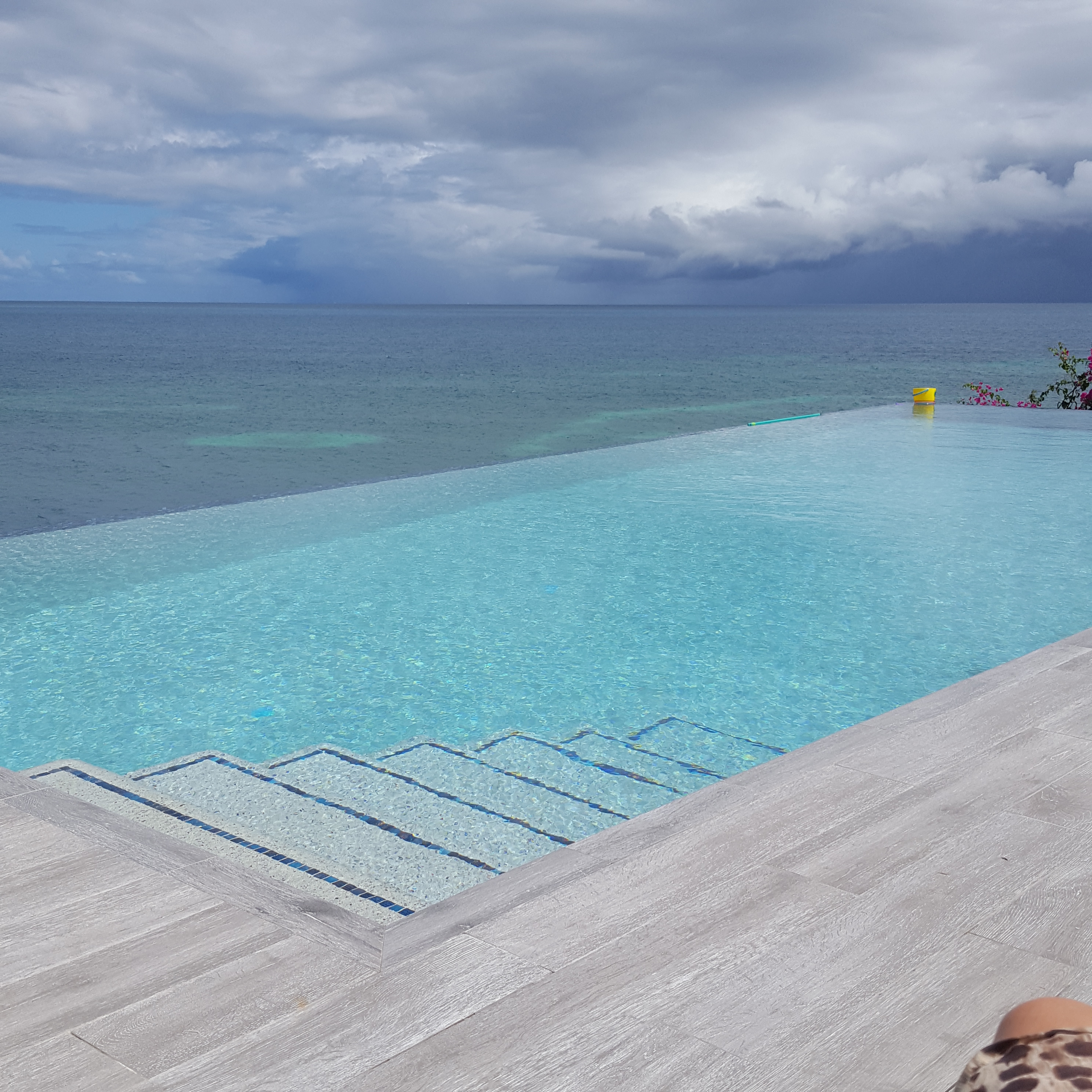 TheOceanHouseNHYMPoolview