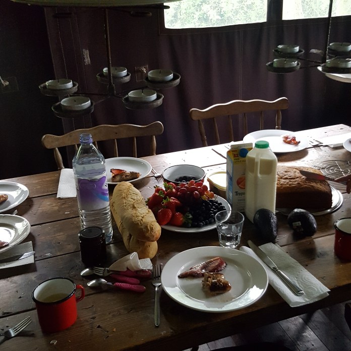 BreakfastnewbarnfarmNHYM