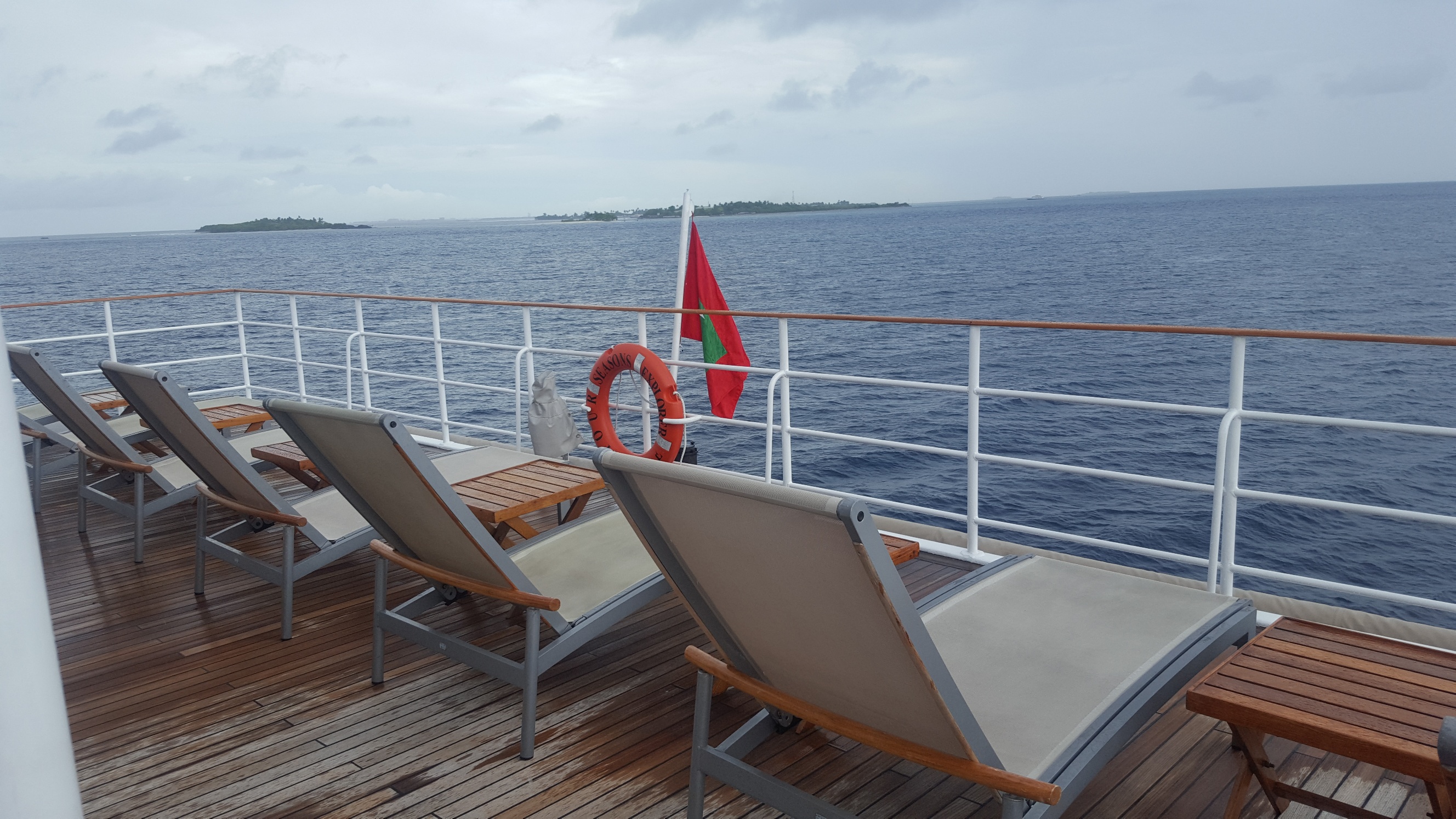 FourSeasonsExplorerDeck